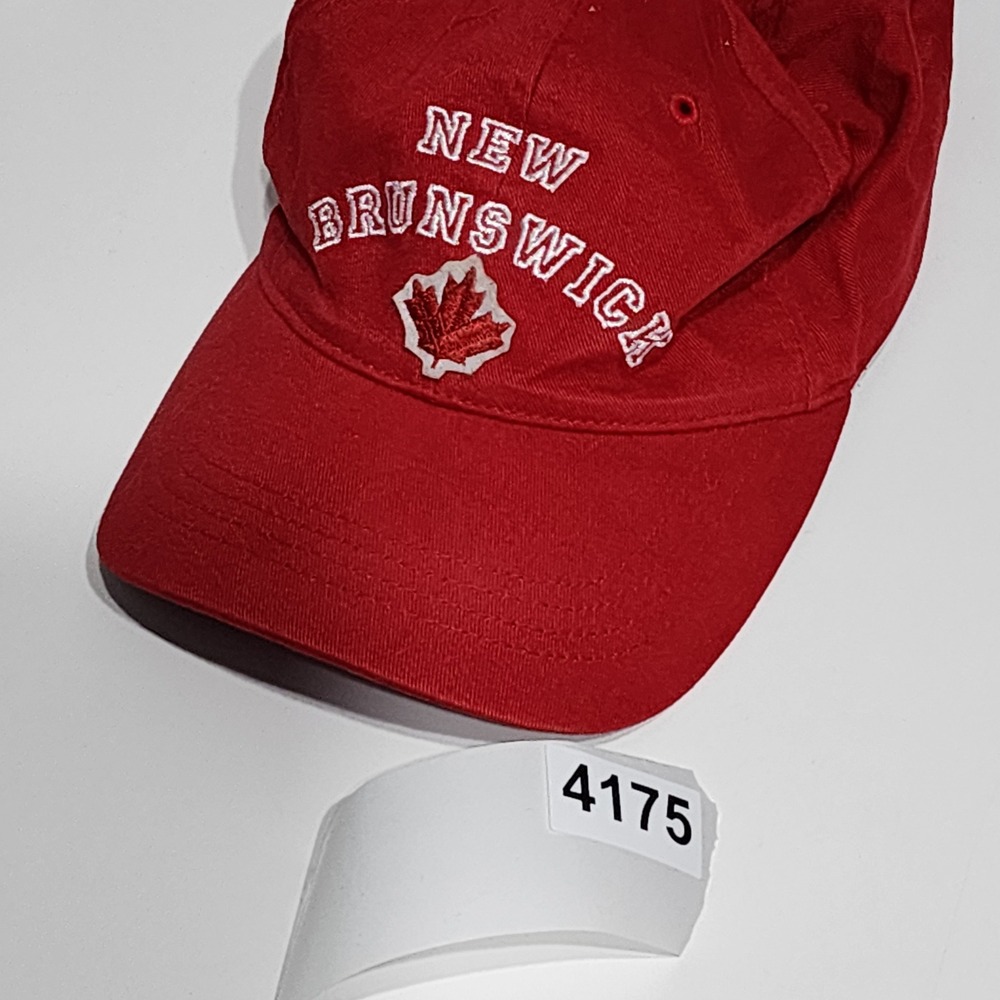 New Brunswick Baseball Hat Red Embroidered Maple Leaf Canada Travel Cap Snapback - Picture 10 of 10